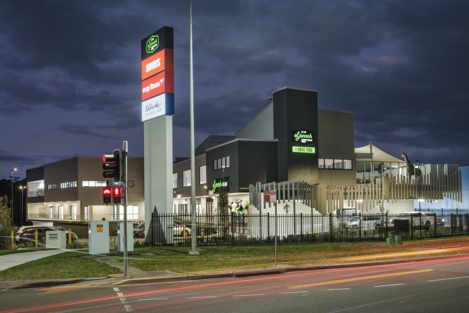 Bulky goods retail leasing