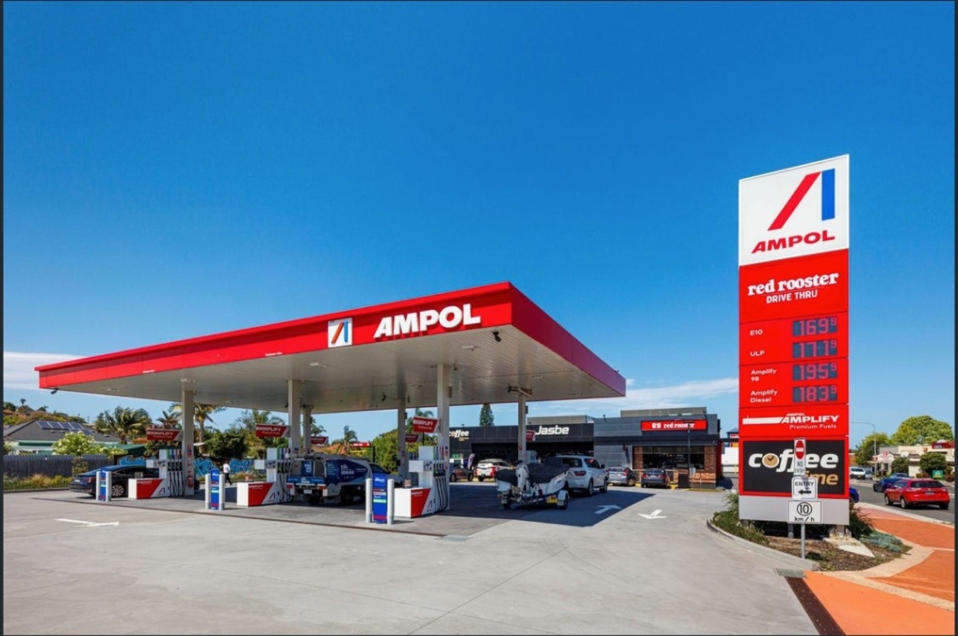 Service station fuel retail property Penrith